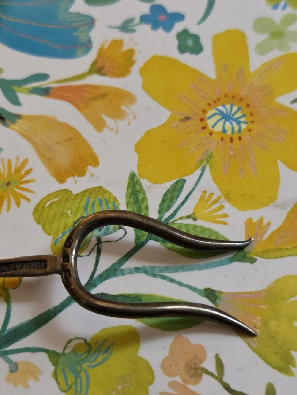 Vintage Handwrought Sterling Small 2-TINE Lobster FORK-Twisted Wire Hallmarked